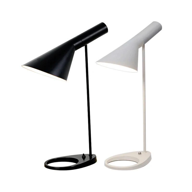 Современная настольная лампа белого и черного цвета классическая офисные