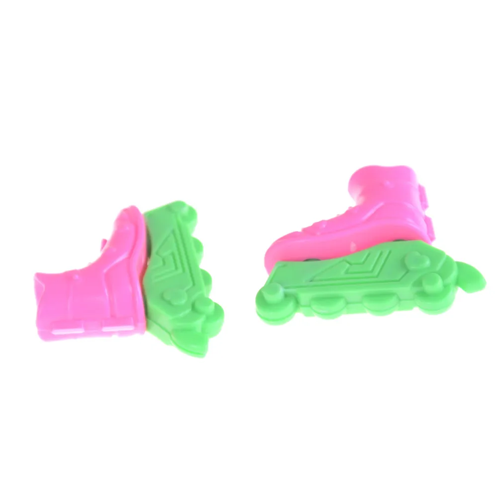 

Mini Roller Skate Fancy Doll Shoes Toys for Girls Christmas Gift Decorative Girls Kids Toy Roller Play House Doll Accessories