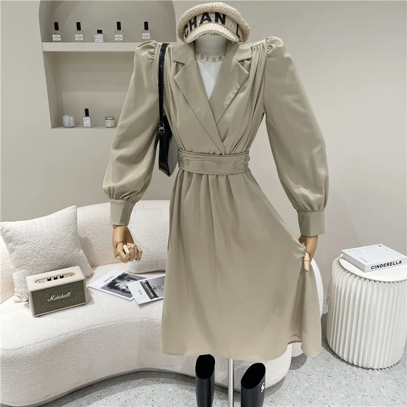 

Women's Spring Summer 2021 Fashion Retro suit collar and belt decorated bubble Long Sleeve Dress