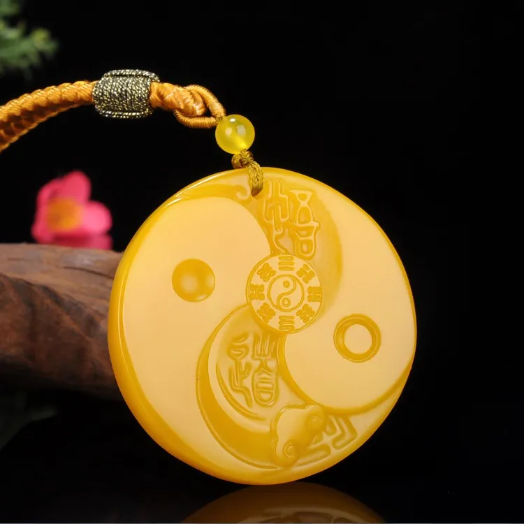 

Chinese Yellow Jade Taiji Bagua Pendant Necklace Jewellery Fashion Accessories Hand-Carved Man Woman Luck Amulet New