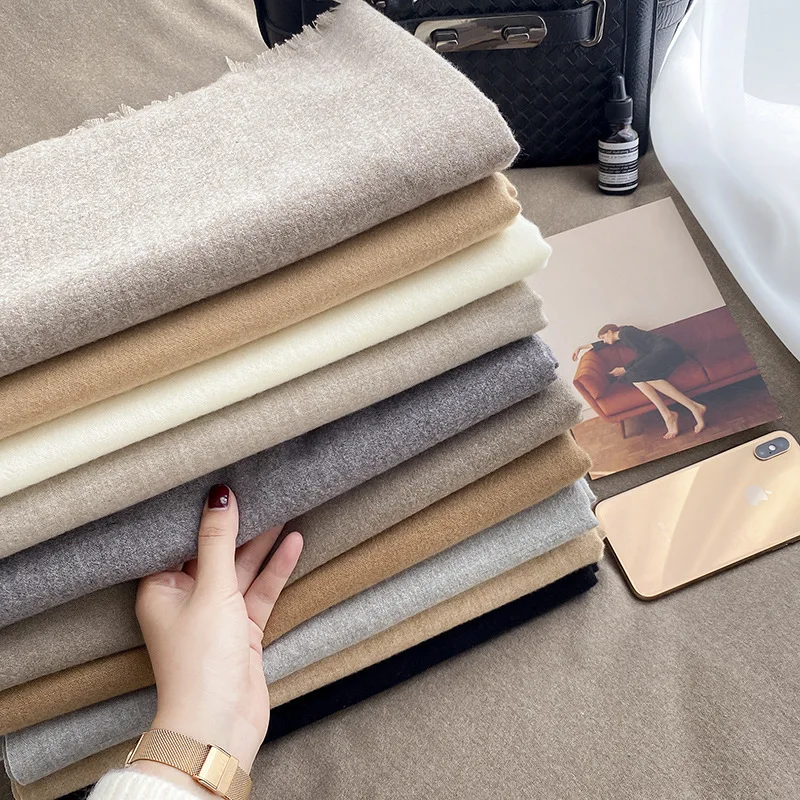 Шарф женский зимний однотонный из искусственного кашемира с облаками надписью