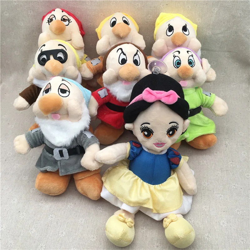 

Игрушка из мультфильма «Белоснежка и семь гномов»