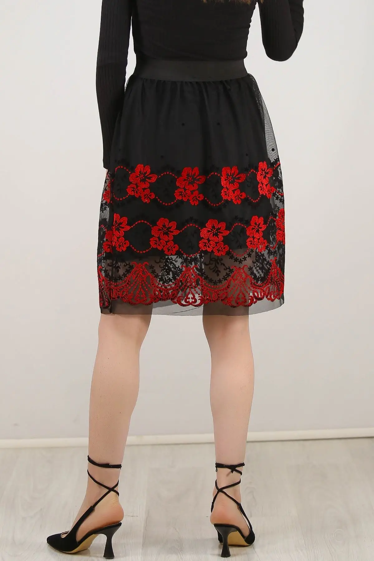 

Lining Tulle Skirt Siyahkrmz
