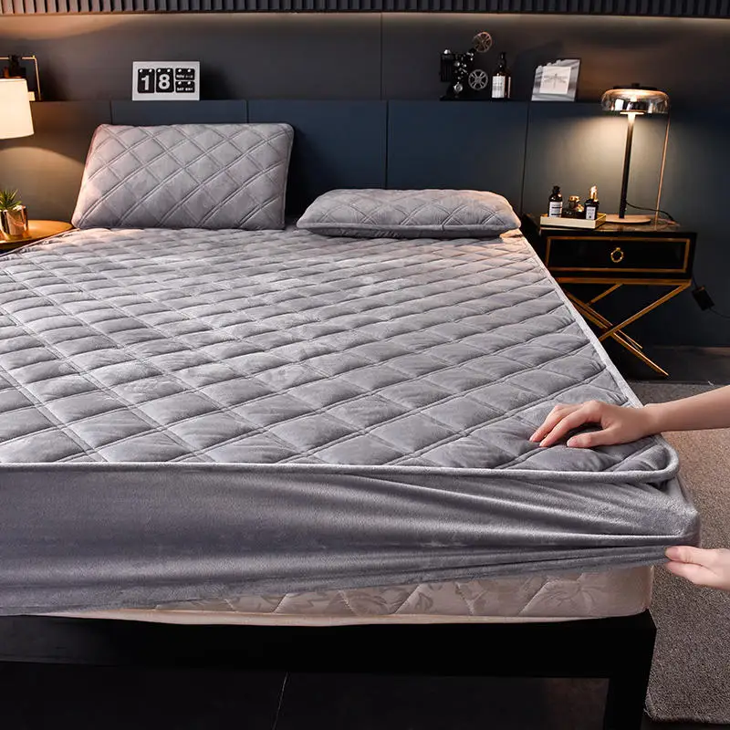 

New Arrival Anti-mite Soft Mattress Bed Cover Crystal Velvet Quilted Twin Queen Size Fitted Sheet Bedspread Bedroom Decor