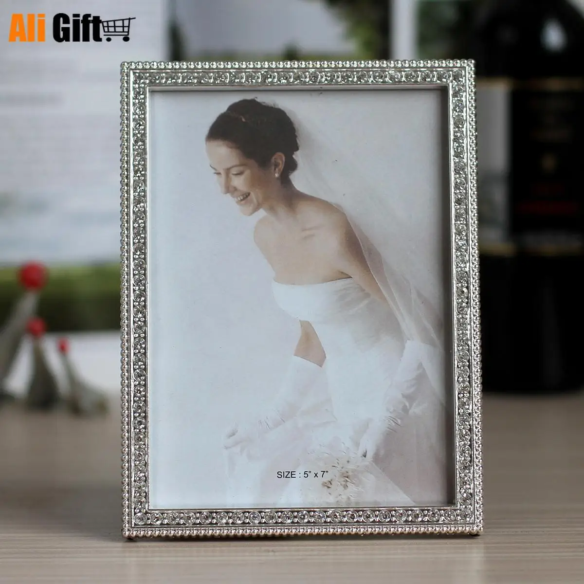 Лидер продаж серебристая металлическая фоторамка с инкрустированной