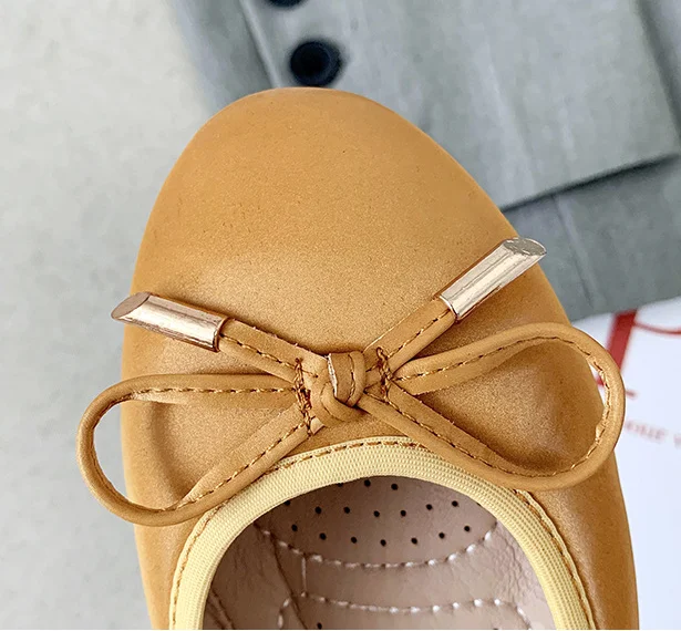 Женский Beyarne Zapatos Mujer 2021 Новая мягкая кожа круглый носок Большой Размер (43) дышащие