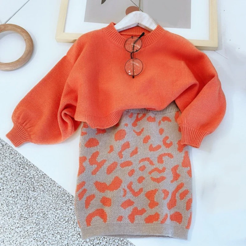 

2021 г. Новый осенне-зимний вязаный свитер, костюм длинный рукав + юбка, комплект из 2 предметов для девочек, детская одежда для девочек