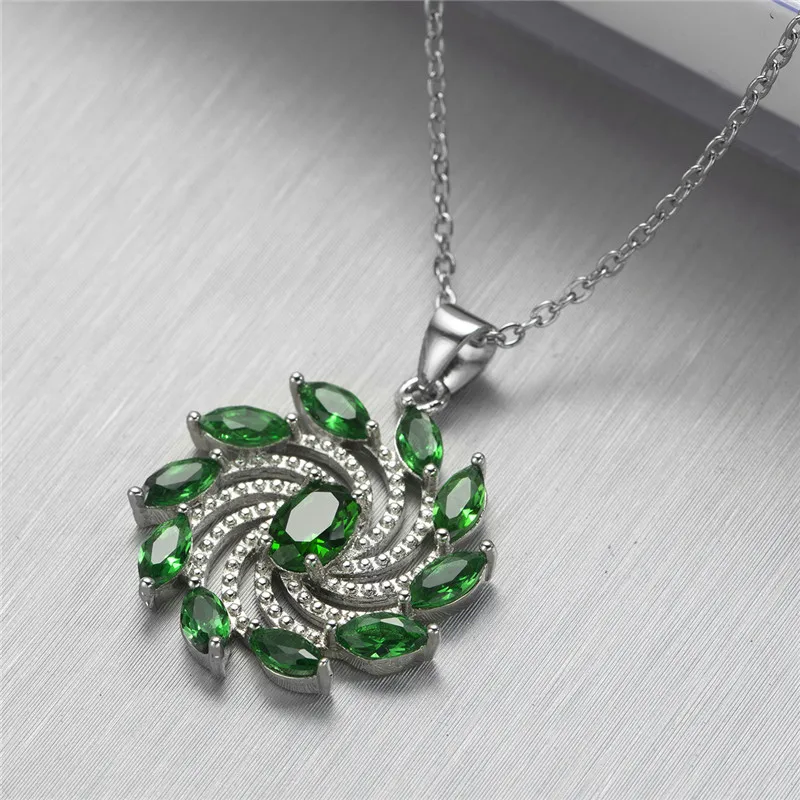 

Charm Female Green Red Pendant Necklace Silver Color Chain Necklaces For Women Vintage Leaf Zircon Flower Wedding Necklace