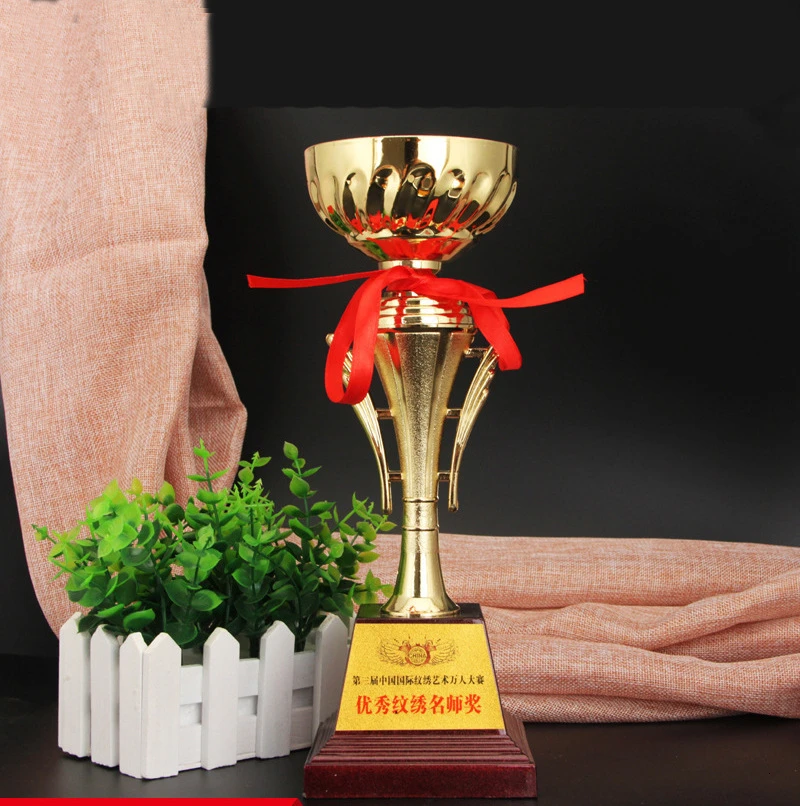 Бесплатный индивидуальный Топ наградной Кубок золотой трофей награда ремесло для соревнований спортивной игры победитель сувенирная чаша трофей награда трофеос
