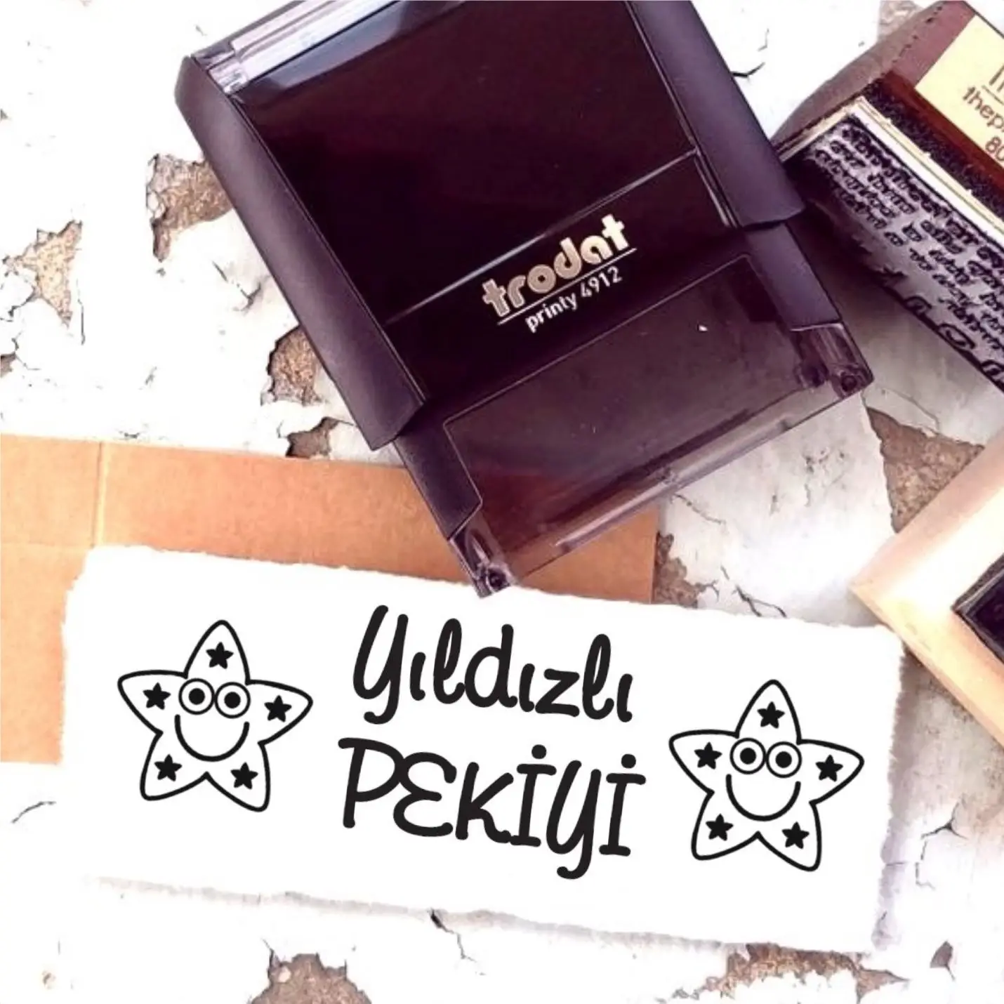 

Personalized Peiyi Stamp-pek-3