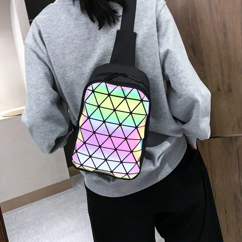 

Fashion Chest Bags Women Men Bag Luxury Brand Crossbody Back Pack Unisex Chest Pack Triangular Sequin Design Shoulder Purse