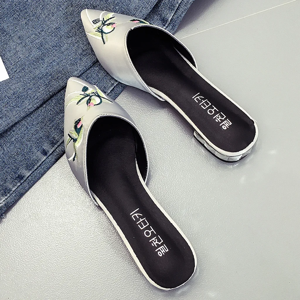

Summer breathable single shoes embroidery half slippers female pointed flat shoes fashion Slide on outdoor slides slipper