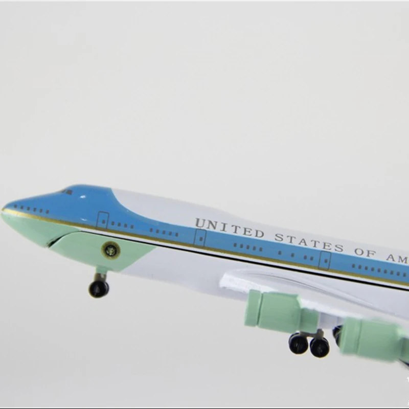 16 см 1:400 масштаб самолетов Air Force One Boeing B747 модель с шасси сплава самолета Модель