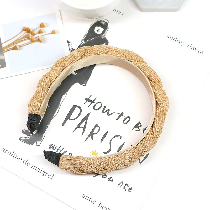 

Повязка для волос женская крученая, атласный однотонный ободок с узлом сбоку, широкая повязка на голову, простой аксессуар для волос