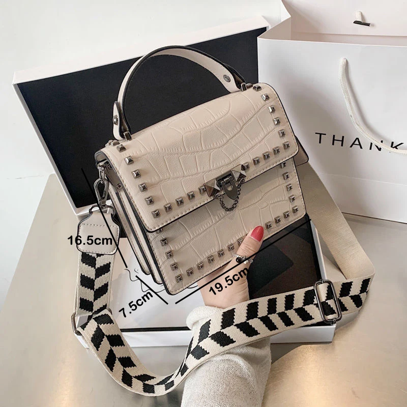 

Square Rivet Bags for Women Fashion Cover Crossbody Shoulder Bag Trending Adjustable Shoulder Strap PU Stone Lattice Handbag