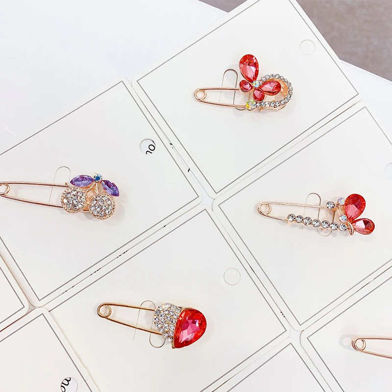 Высокое качество Кристалл Броши Булавки простая геометрия стразы жемчужные