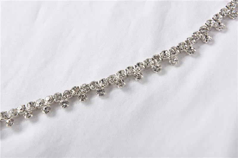 

Backless Women's t-shirt Fashion Sexy Hollow Out Heart Shape Diamonds Decoration Short Sleeve White T shirt Women Top Streetwear