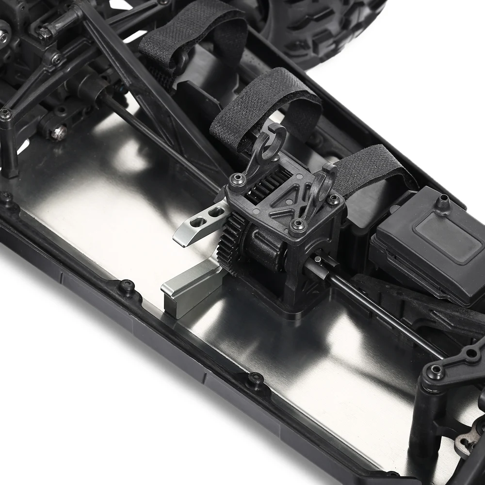 18 радиоуправляемый внедорож