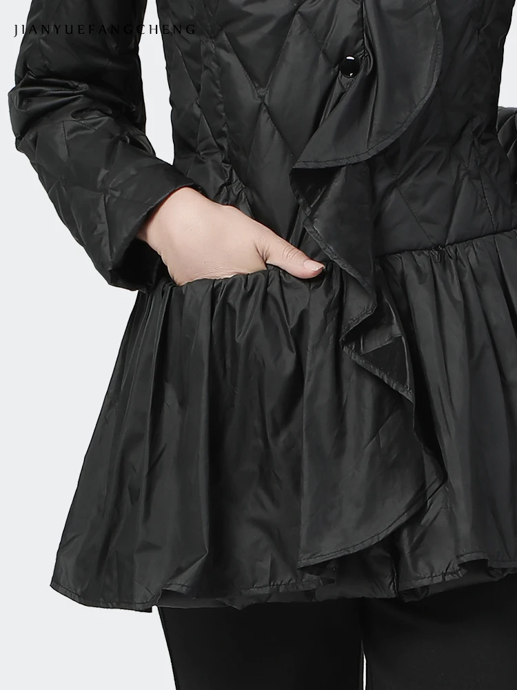 Женский пуховик с воротником-стойкой элегантная приталенная черная теплая