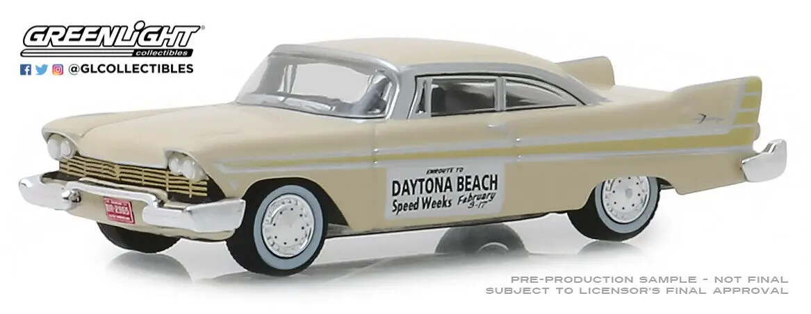 Игрушечный автомобиль GreenLight 1:64 1957 Plymouth Fury Cream Пляжная игрушка Daytona игрушечный из