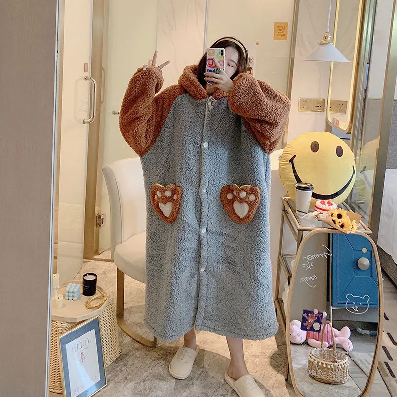 

Cute Cartoon Sleepwear Winter Kimono Bathrobe Gown Flannel Women Nightwear Casual Hooede Homewear Coral Fleece Long Nightgown
