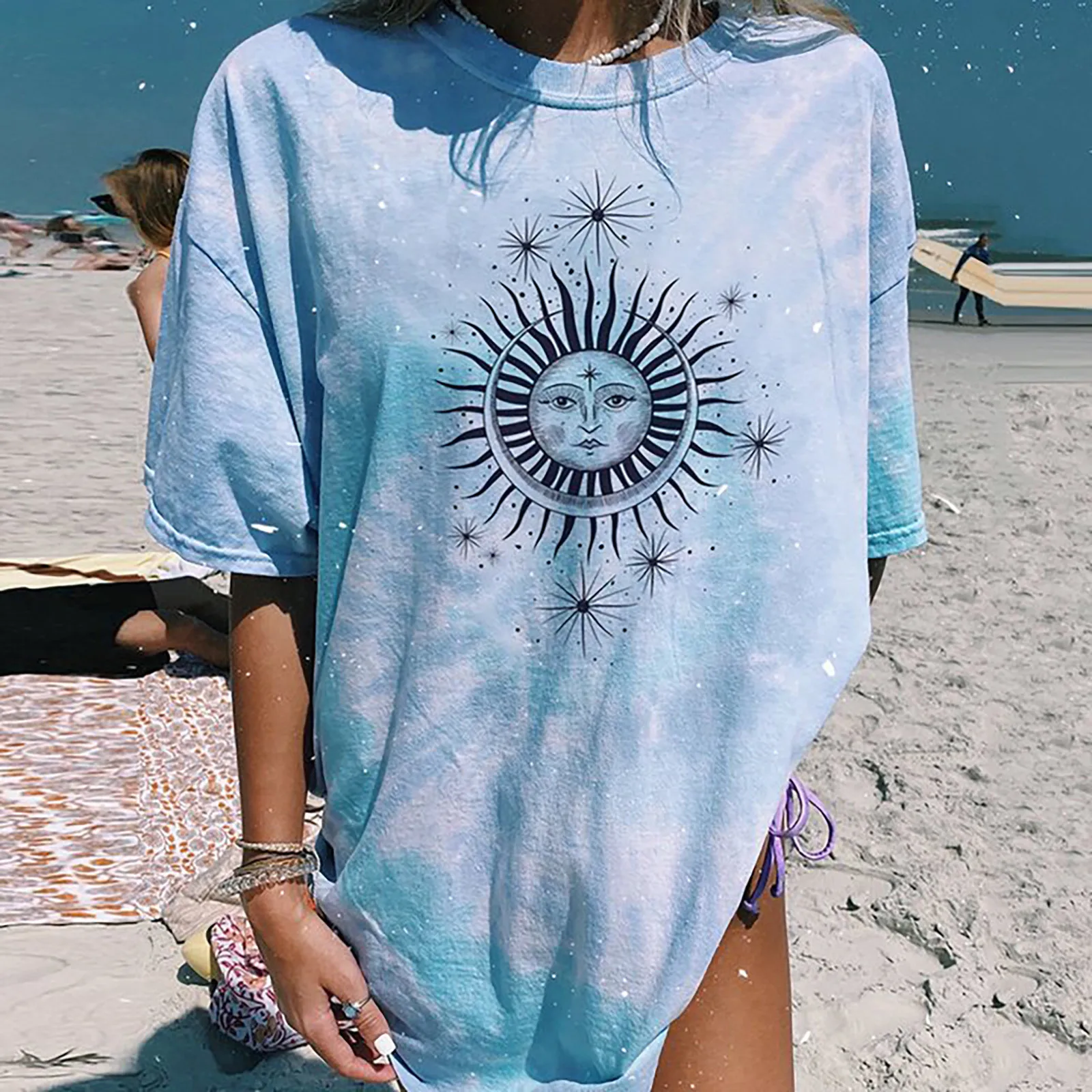 

Women Casual Short Sleeve Striped Sun Moon Print Loose T Shirt Elegant Color Block Oversized Tops 2021 New Tie Dye Pullovers