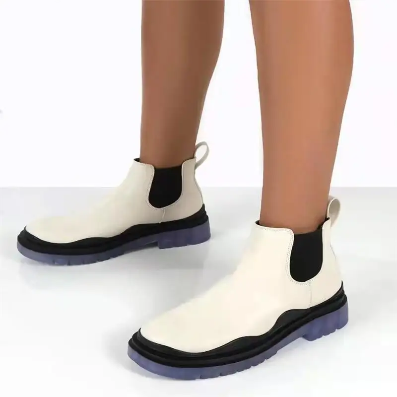 

Новинка, модные повседневные короткие ботинки челси, ботинки карамельных цветов с поролоновой подошвой, обувь на весну и осень, короткие бо...