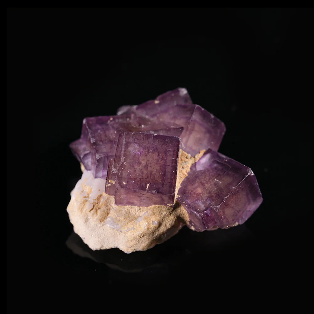 

45g Natural Fiuorite Mineral crystals specimens form YAO GANG XIAN HU NAN CHINA A101