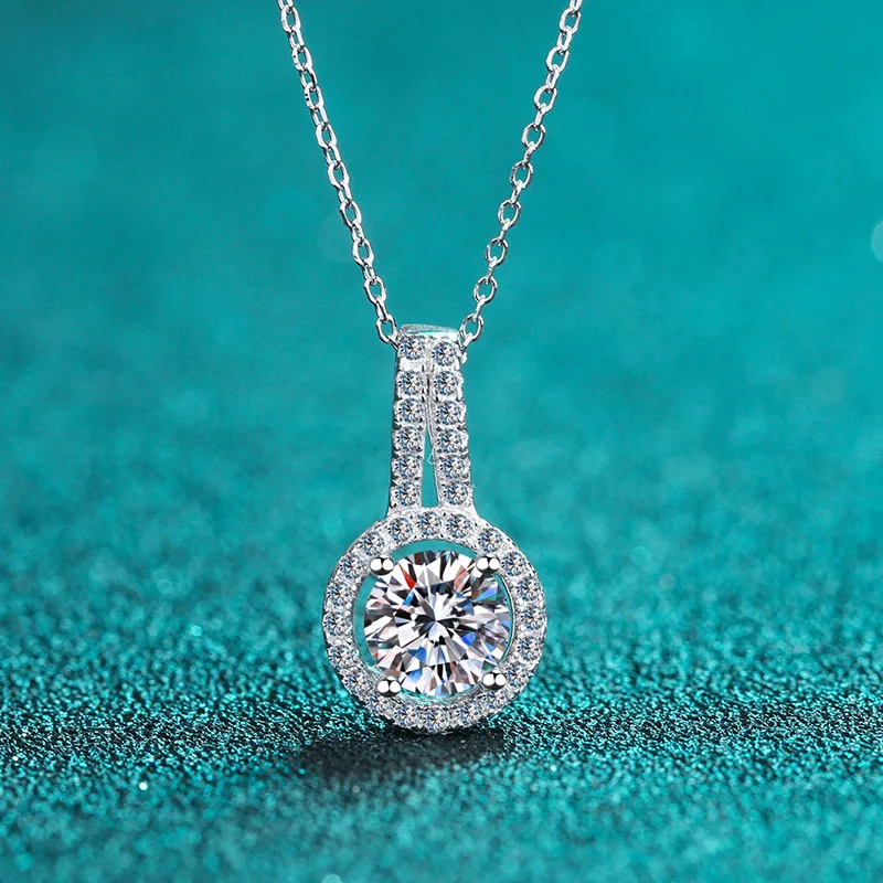 

BOEYCJR 925 Silver 0.5ct/1ct/2ct F color Moissanite Round VVS Elegant Wedding Pendant Necklace for Women Anniversary Gift