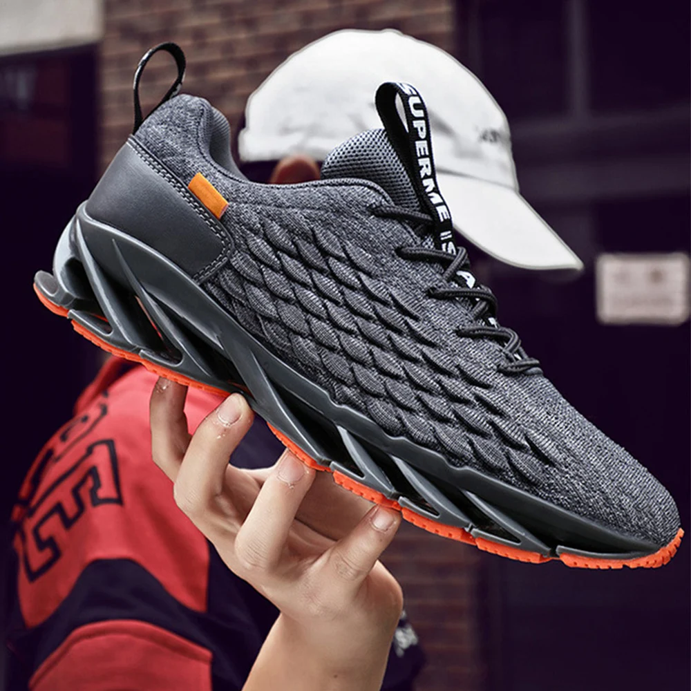 

Spring New Fish Scale Blade Casual Lace-up Comfortable Sports Men Breathable Gym Fly Running Mesh Fashion Shoes Sneakers