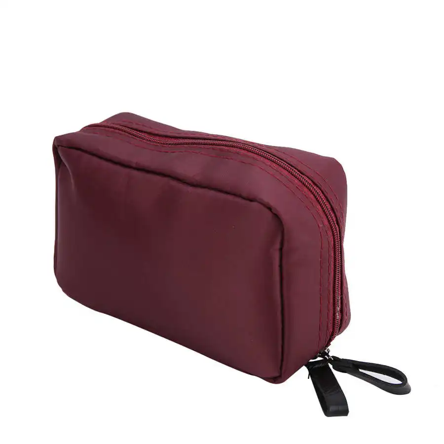 Дорожная вместительная косметичка органайзер для косметики водонепроницаемый