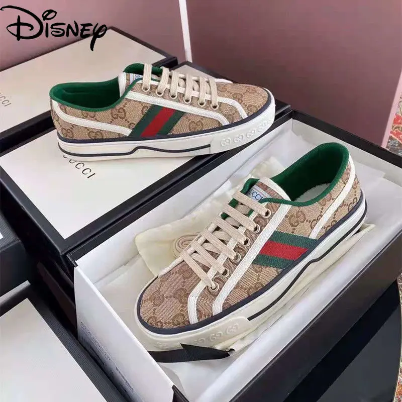 

Disney Mickey Mouse Canvas Shoes Women's Flat-bottomed Couple Sports Shoes White Shoes New Casual Simple