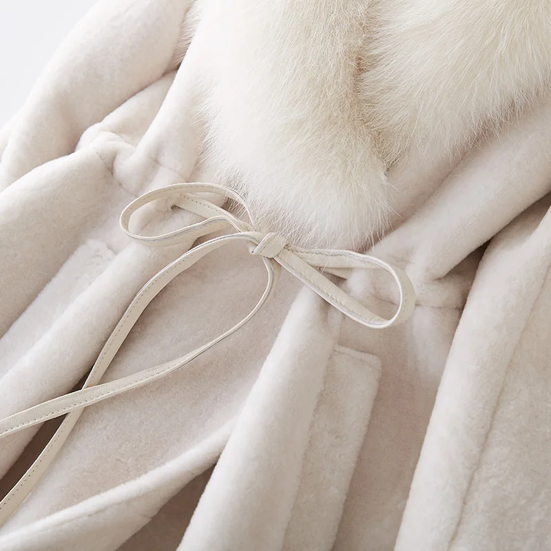 

Coat Superior quality Real Lambswool Fur Fox Fur Collor Coat 2021 Winter Women Coat Sheep Shearing Fur Long Korean Wool Jacket