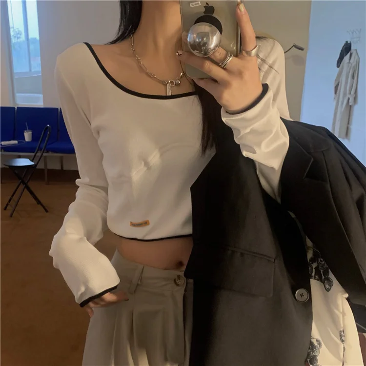 

Color Square-Cut Collar Long Rac