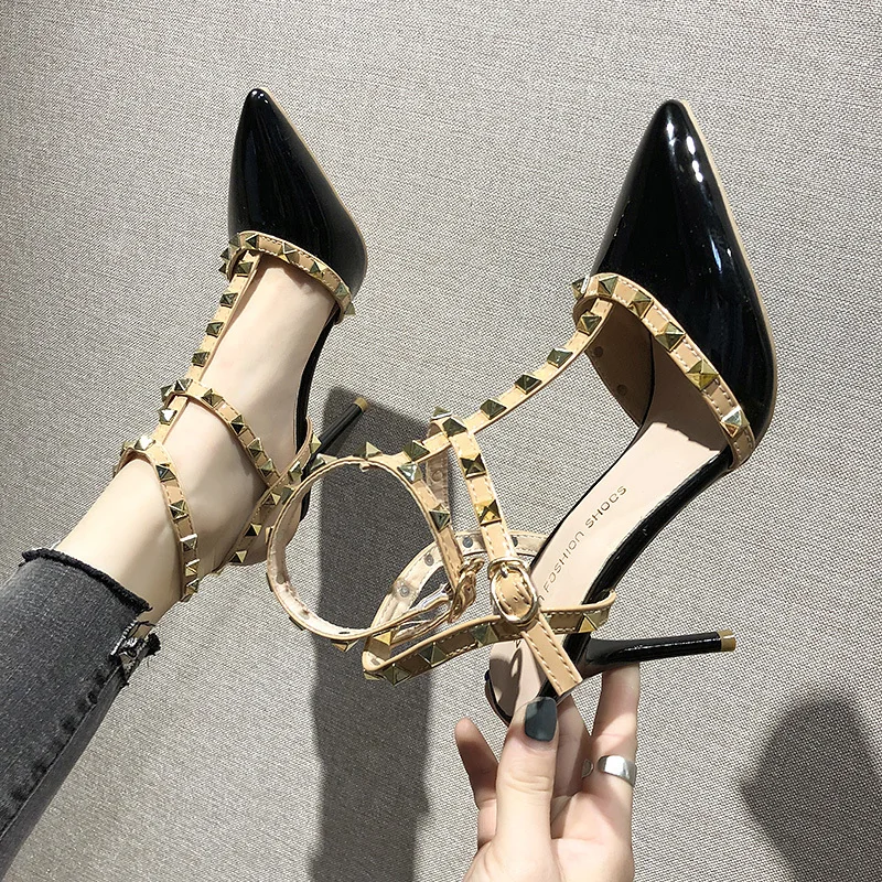 

2020 New PUMPS woman Sexy nightclub stiletto heels patent-leather metallic rivet hollow Roman fashion sandals