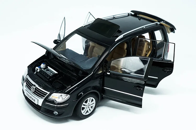 Оригинальная коробка 1:18 Высокая тщательно VW TOURAN MPV Субару Outback сплавочная модель автомобиля статические металлические модели автомобилей для Коллекционные вещи подарок