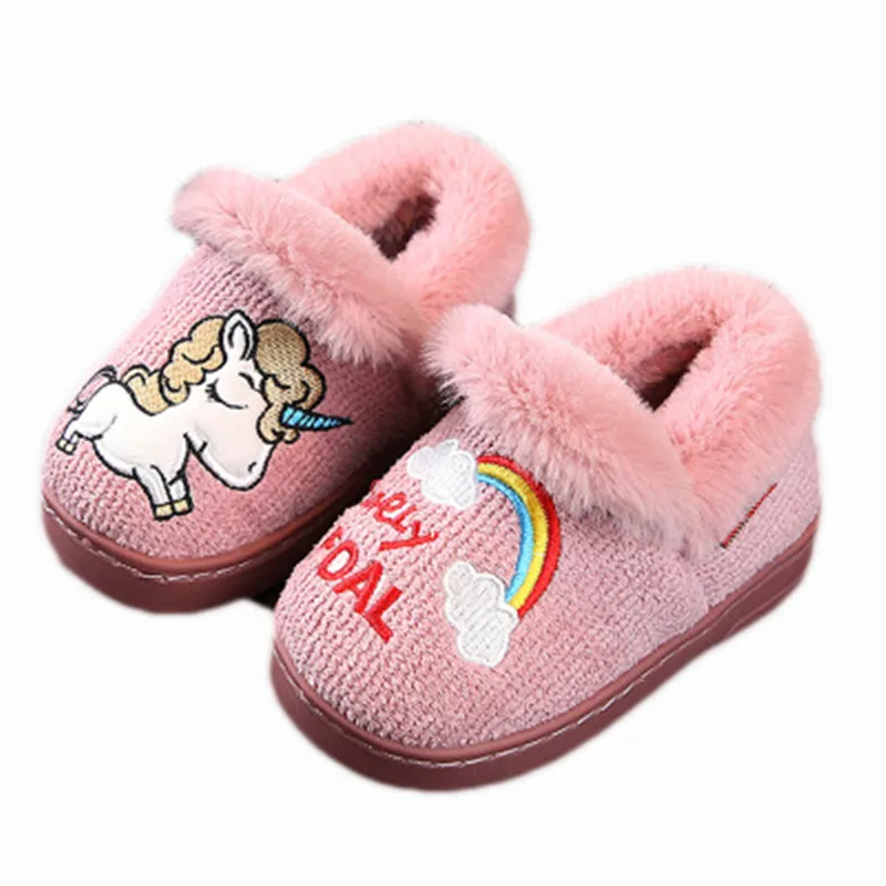 Детская обувь для малышей новые Мультяшные радужные тапочки с единорогом