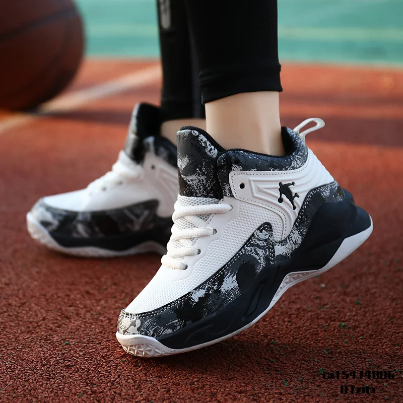New Thick Sole Soft Boys Basketball Shoes Non-slip Children Sport Shoes Outdoor Boys Basketball Sneakers Rubber Kids Gym Shoes