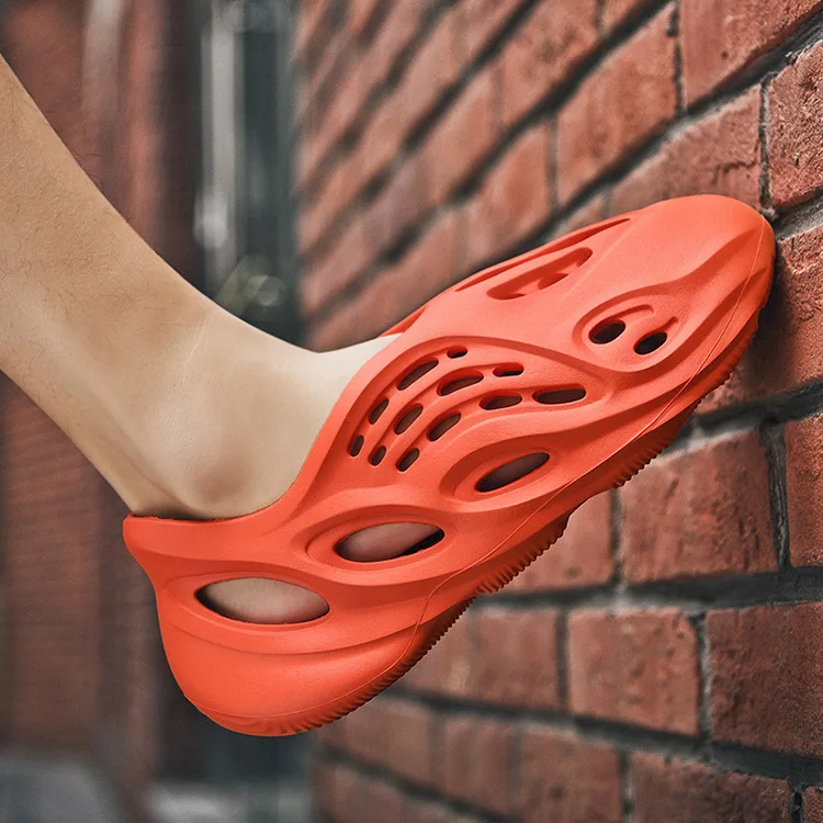 Сандалии мужские для прогулок дышащие шлепанцы с перфорацией модная уличная