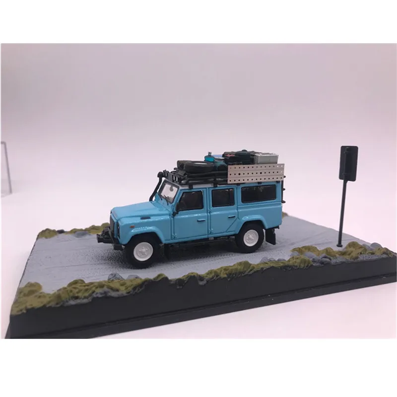 Master 1: 64 сплав модель автомобиля land rove defender 110 внедорожника с аксессуарами