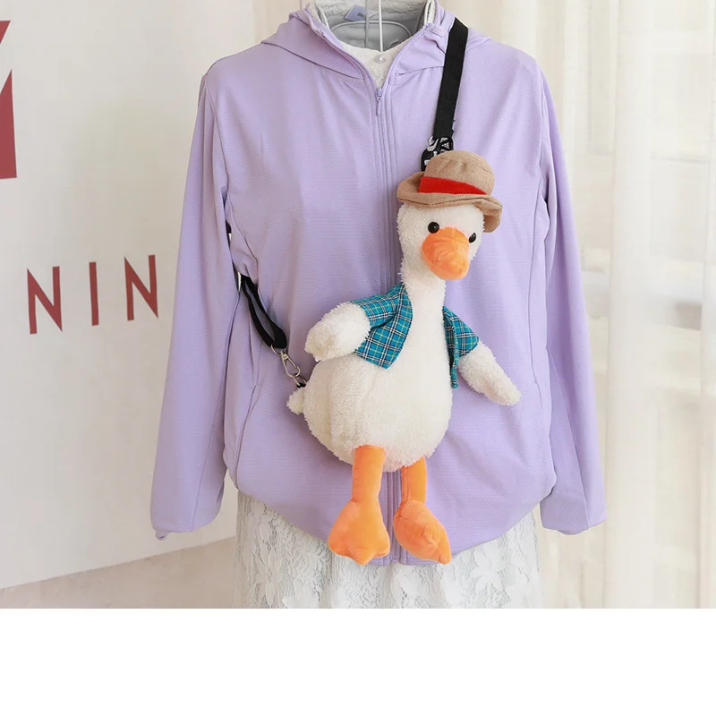 

Refueling duck skewed bag duck dog dog one shoulder pocket purse plush toy gift