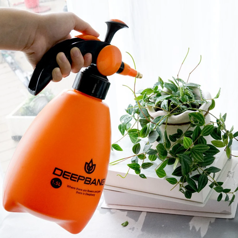 

1PC DEEPBANG Pump Sprayer Bottle 1L Adjustable Handheld Pressure Water Sprayer for Lawn Garden Pest Control Home Cleaning