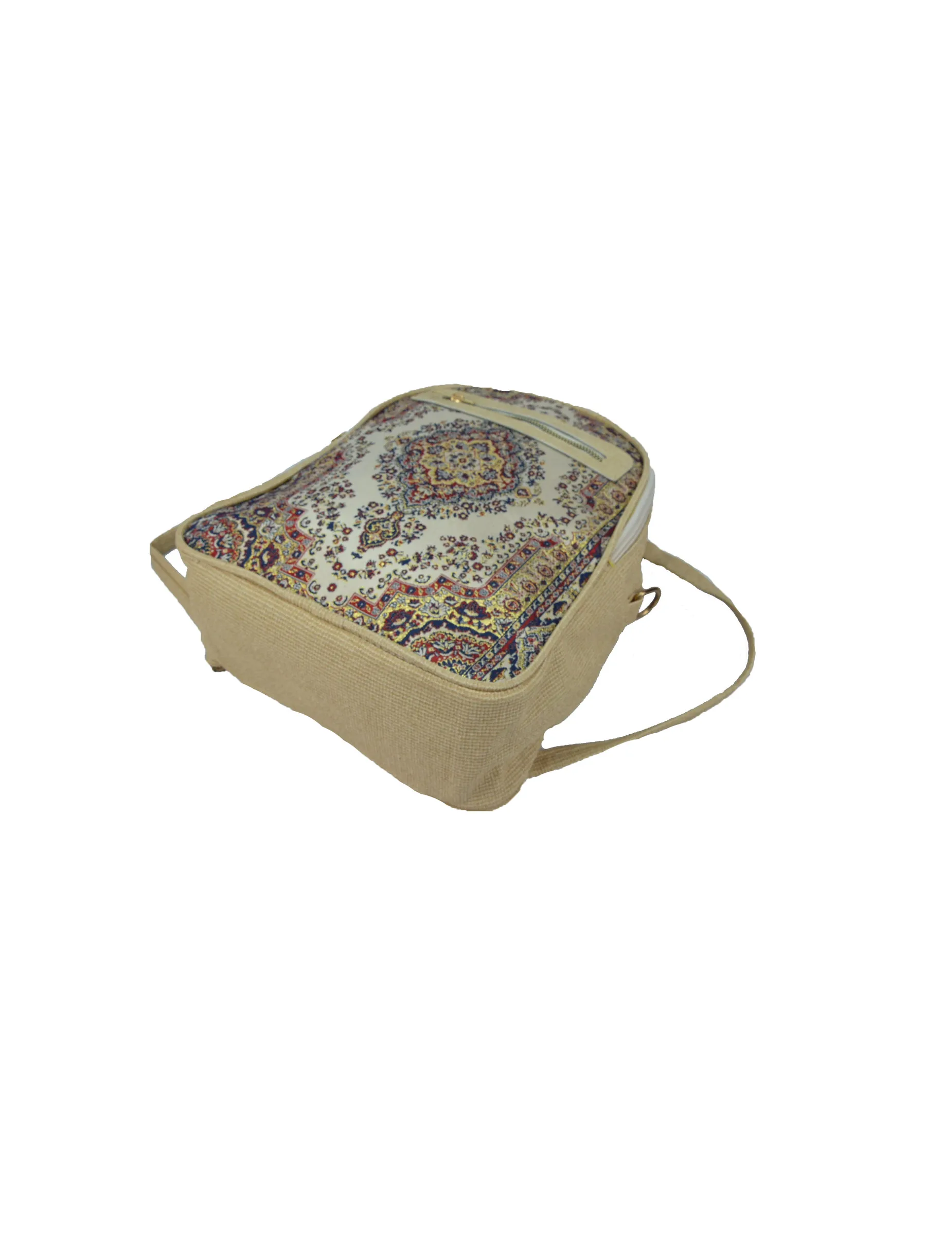 Элегантный женский рюкзак ручной работы из специальной ткани с мотивом