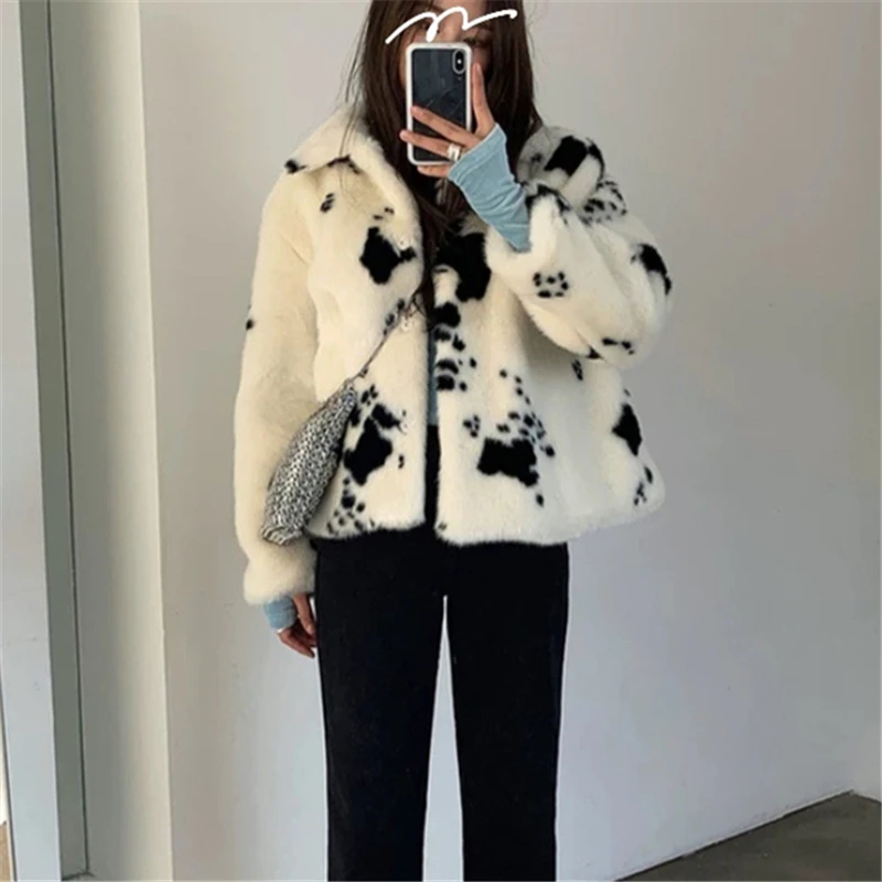 Куртка из искусственного меха с принтом коровы и техникой завязывания "тай-дай" для женщин от марки Sungtin, теплая и модная, зимняя, пушистая, толстая, модель 2020 года, стильная, с меховым воротником, женская наружная одежда.