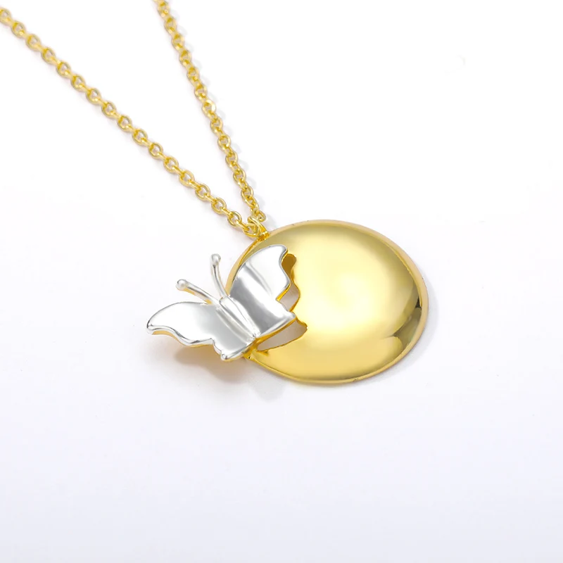

Butterfly Pendant Necklace Stainless Steele Choker For Women Retro Gold Chain Choker Classic Dangle Necklace Chic New Jewelry