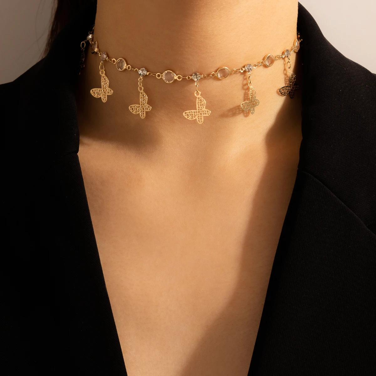 

Очаровательное ожерелье с подвеской-бабочкой humenin для женщин и девушек, цепочка до ключицы с блестящим кристаллом и камнем в стиле бохо, юве...