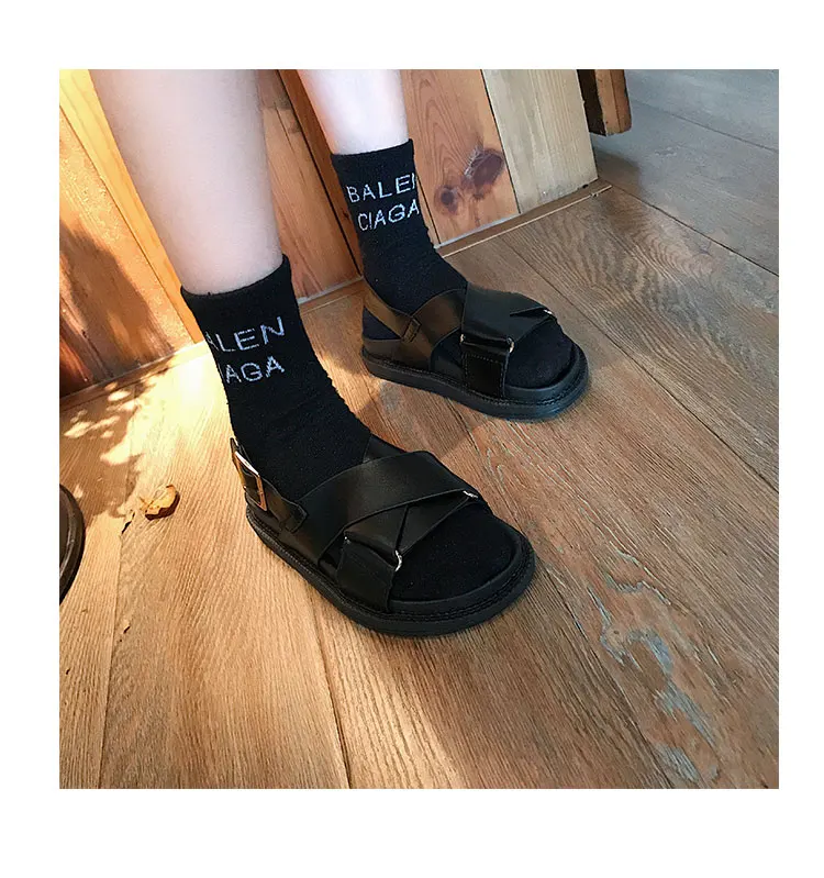 Сетчатые красные женские сандалии сезон лето Новинка 2019 года Корейская версия