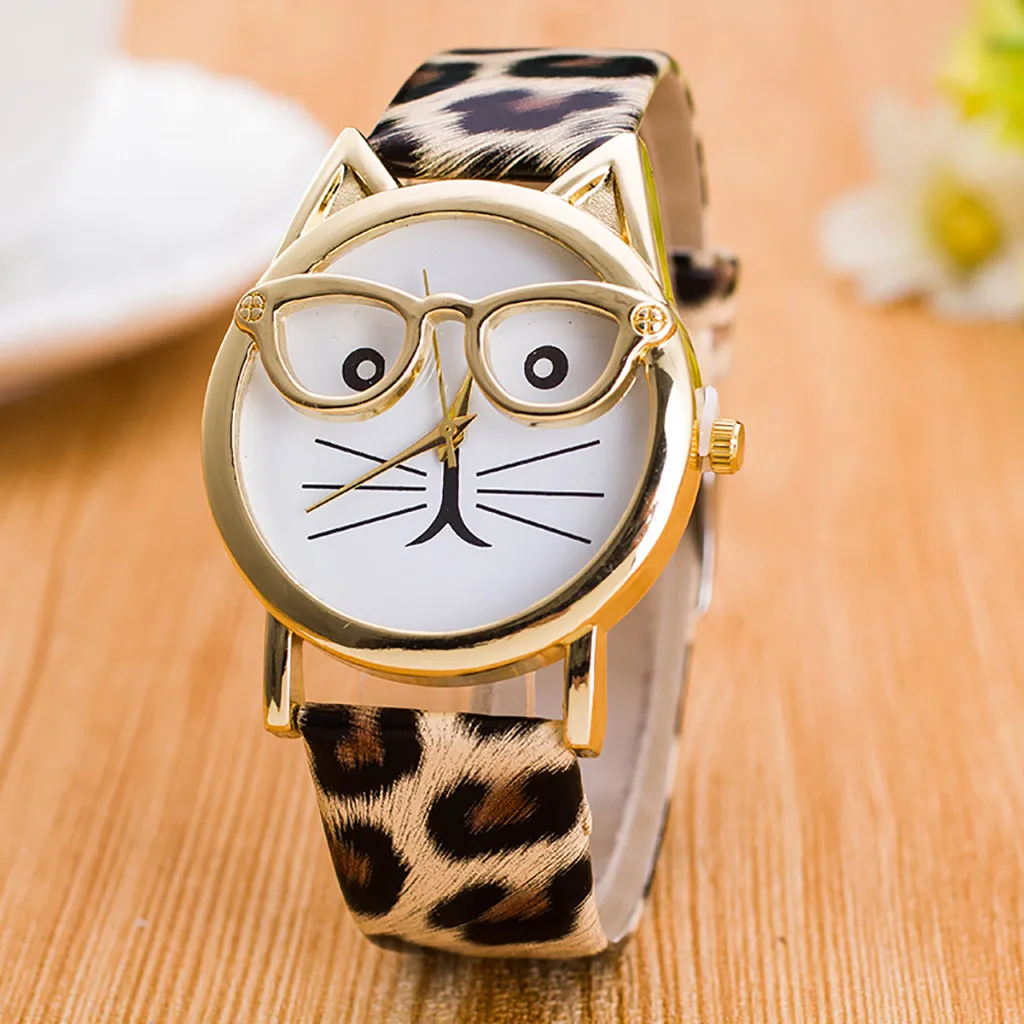 

Lovely Cat With Glasses Strap Dial Women's Quartz Watch Leather Strap Simplicity Casual Decoration Wristwatches Woman 2022