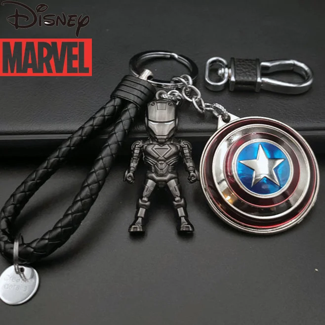 

Disney Marvel Avengers Iron Man Spiderman Team USA Car Keychain Pendant Decoration Creative Personality Cartoon Keychain