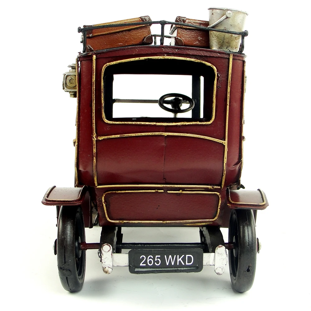 В некоторых местах могут быть маленькие краски или старые. Некоторые иметь